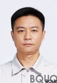 Quản lý mùa xuân: Li Jintao